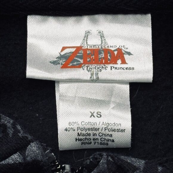 Legend of Zelda Twilight Princess AOP Hylian Crest Black Zip Hoodie XS RARE - Picture 9 of 14